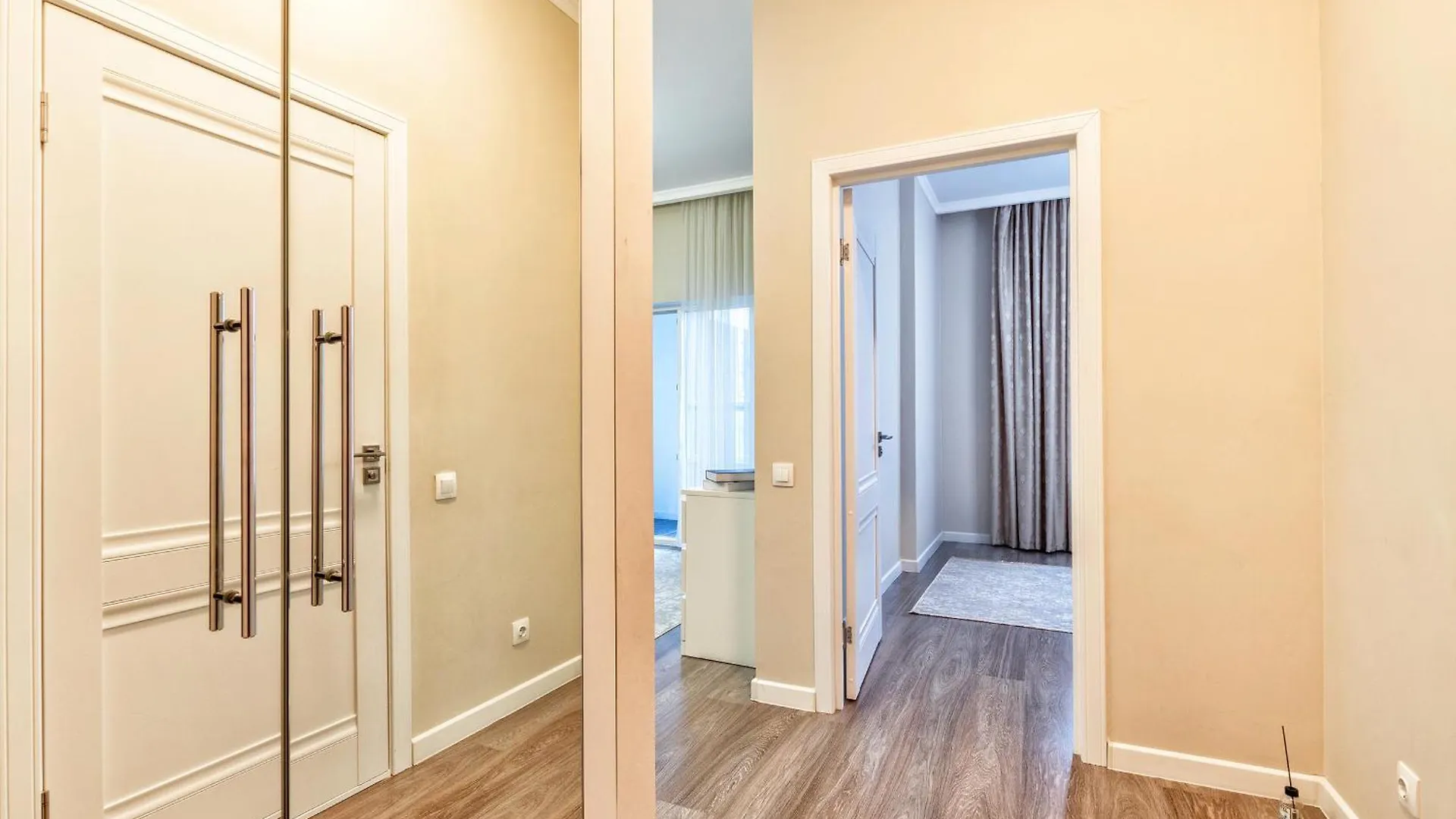 Whitehome In Apple City Nur-Sultan