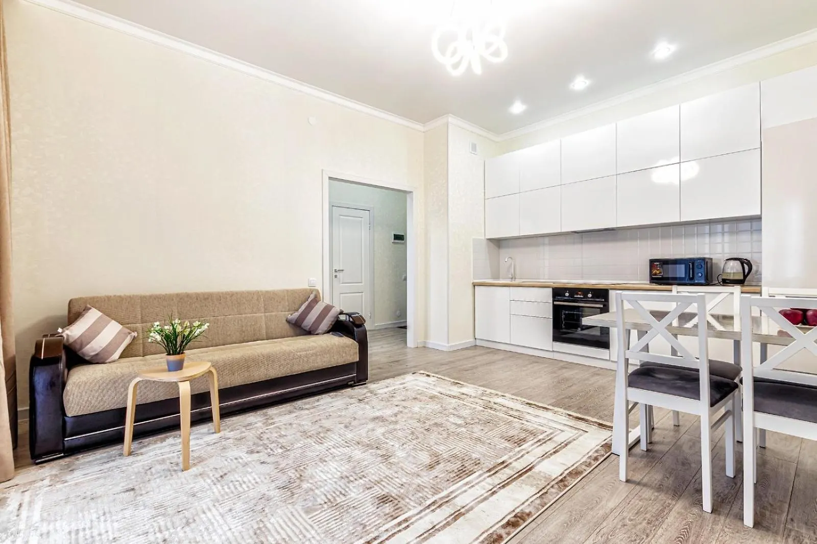 Whitehome In Apple City Nur-Sultan  0*, Nur-Sultan (Astana)